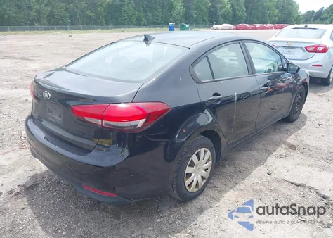 2018 Kia Forte Lx z USA, uszkodzony, nr VIN 3KPFK4A74JE227773